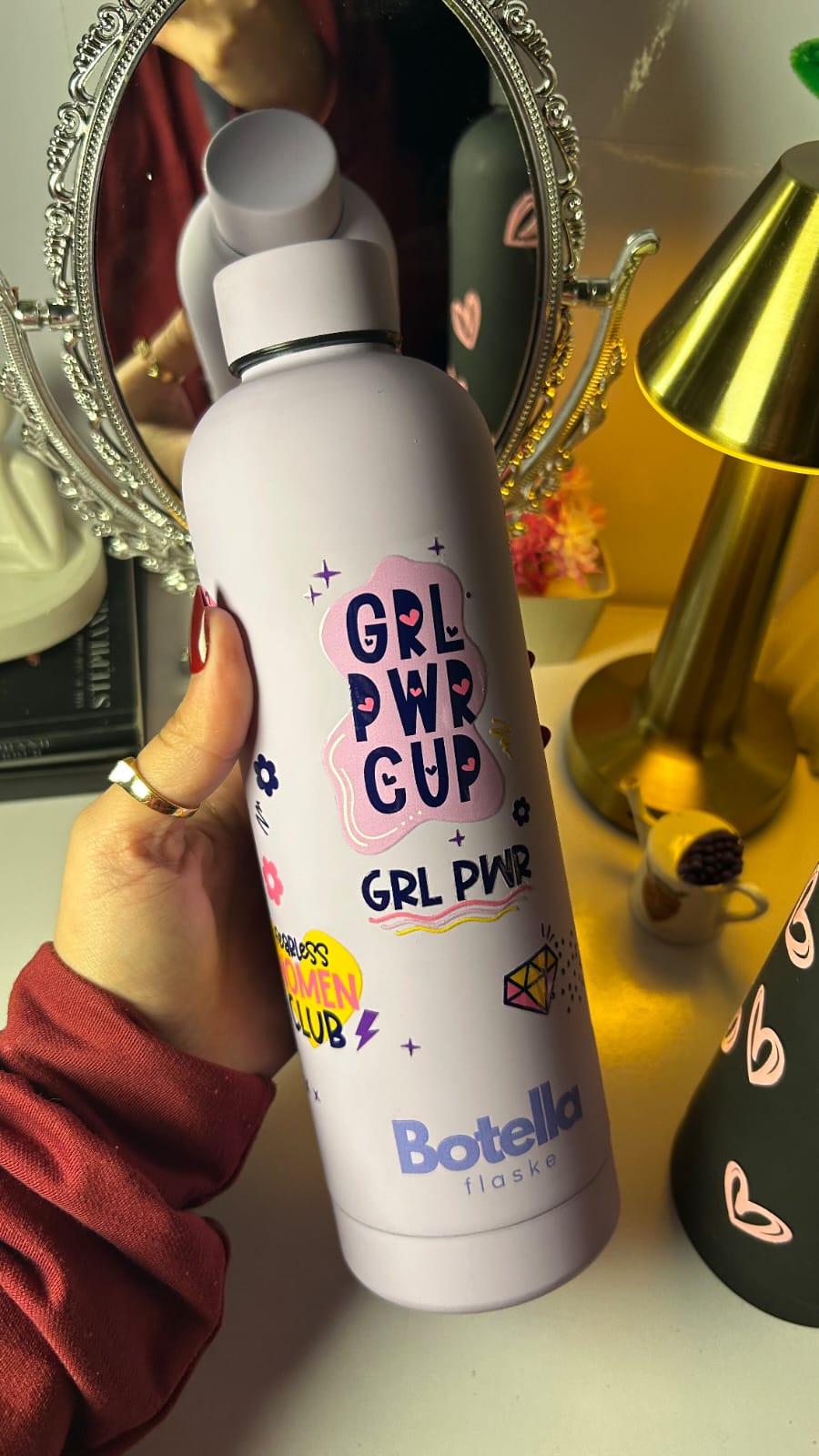 Premium Flaske with decals