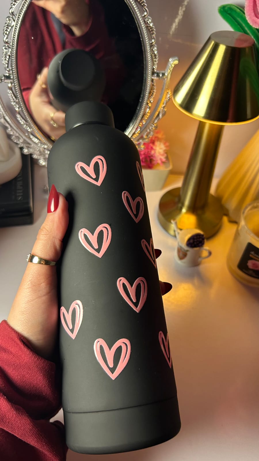 Premium Flaske with decals